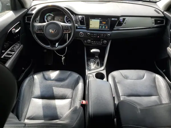 KNDCE3LC2H5048233 2017 KIA NIRO - Image 8