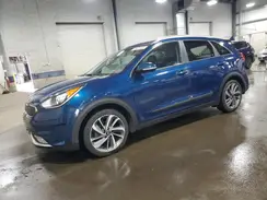 KNDCE3LC2H5067932 2017 KIA NIRO