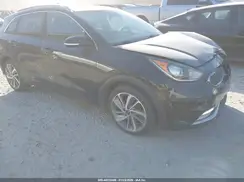 KNDCE3LC2H5071883 2017 KIA NIRO