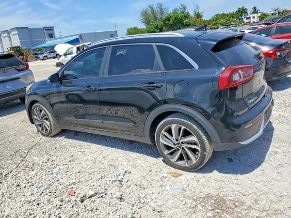 KNDCE3LC2H5072516 2017 KIA NIRO - Image 2