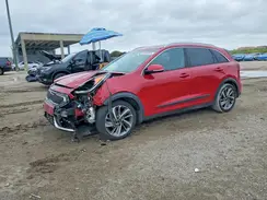 KNDCE3LC2H5076761 2017 KIA NIRO