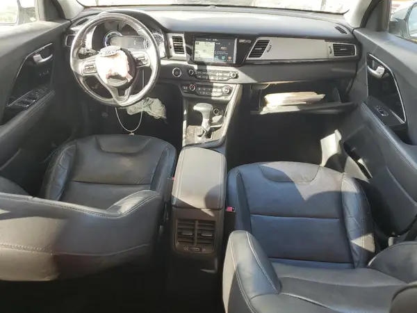 KNDCE3LC2H5082382 2017 KIA NIRO - Image 8
