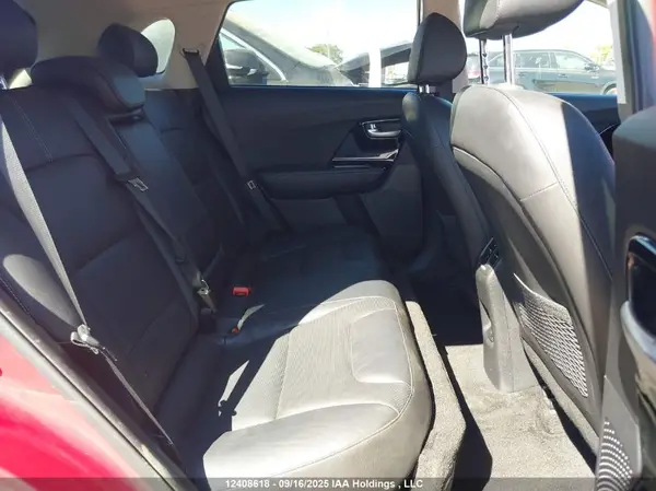 KNDCE3LC2J5125690 2018 KIA NIRO - Image 8