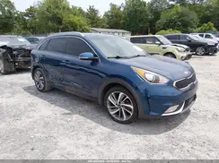 KNDCE3LC2J5174405 2018 KIA NIRO
