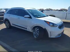 KNDCE3LC2J5175781 2018 KIA NIRO