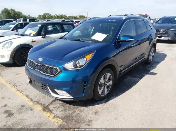 KNDCE3LC2K5233969 2019 KIA NIRO - Image 2