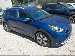 KNDCE3LC2K5262498 2019 KIA NIRO