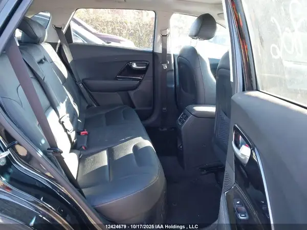 KNDCE3LC2K5265806 2019 KIA NIRO - Image 8