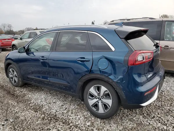KNDCE3LC2K5312266 2019 KIA NIRO - Image 2