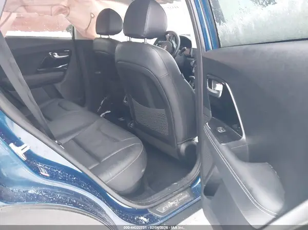 KNDCE3LC2K5322179 2019 KIA NIRO - Image 8
