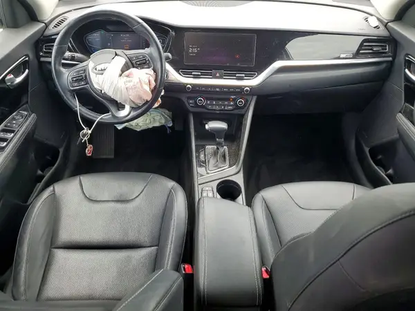 KNDCE3LC2M5465314 2021 KIA NIRO - Image 8