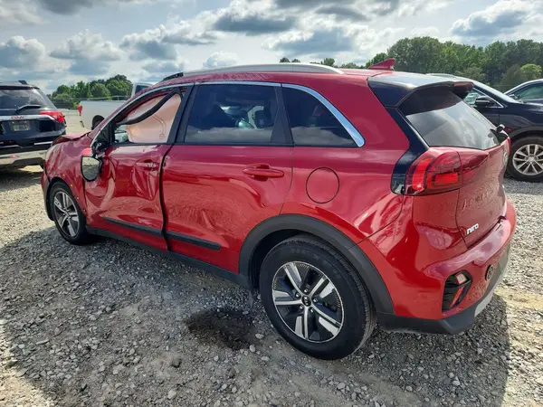 KNDCE3LC2M5466494 2021 KIA NIRO - Image 2