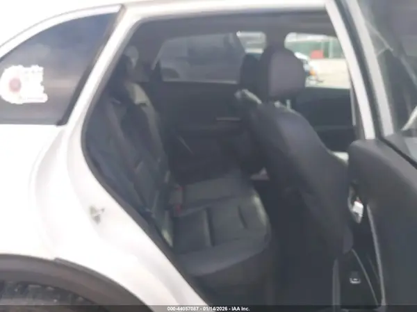 KNDCE3LC2N5529370 2022 KIA NIRO - Image 8
