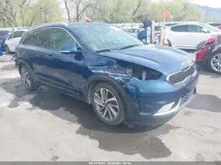 KNDCE3LC3H5047382 2017 KIA NIRO