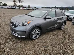 KNDCE3LC3H5051500 2017 KIA NIRO