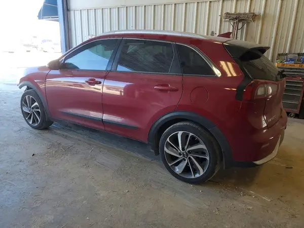 KNDCE3LC3H5054977 2017 KIA NIRO - Image 2