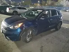 KNDCE3LC3H5076915 2017 KIA NIRO