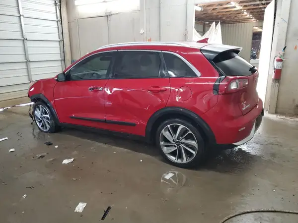 KNDCE3LC3H5082245 2017 KIA NIRO - Image 2