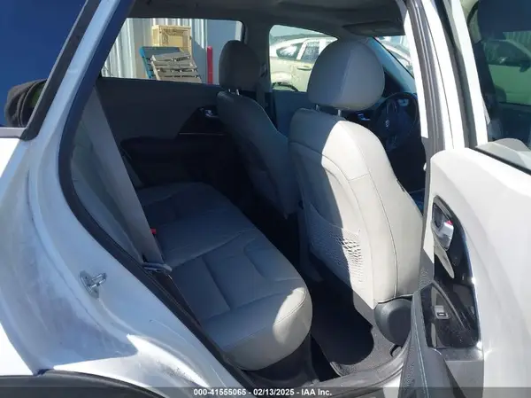 KNDCE3LC3H5089566 2017 KIA NIRO - Image 8