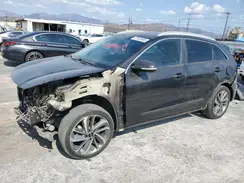 KNDCE3LC3J5132812 2018 KIA NIRO