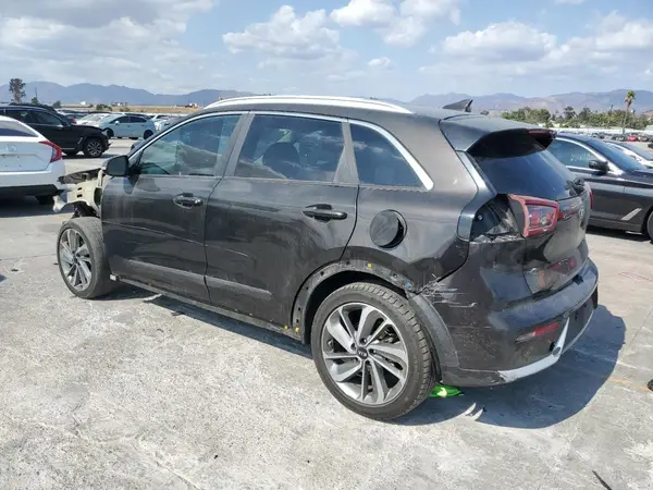 KNDCE3LC3J5132812 2018 KIA NIRO - Image 2