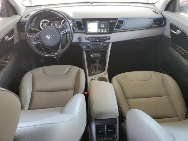 KNDCE3LC3J5139470 2018 KIA NIRO - Image 8