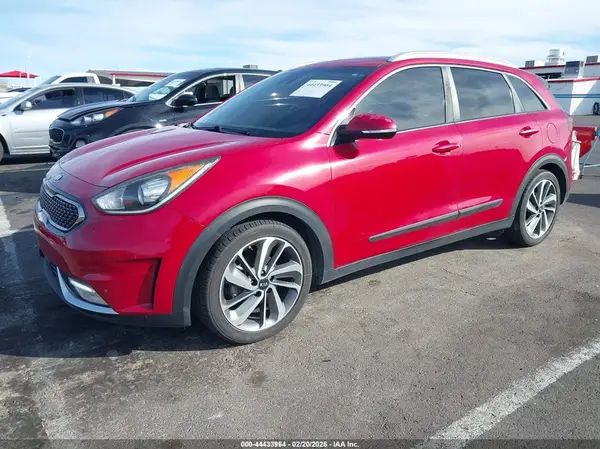 KNDCE3LC3J5174929 2018 KIA NIRO - Image 2