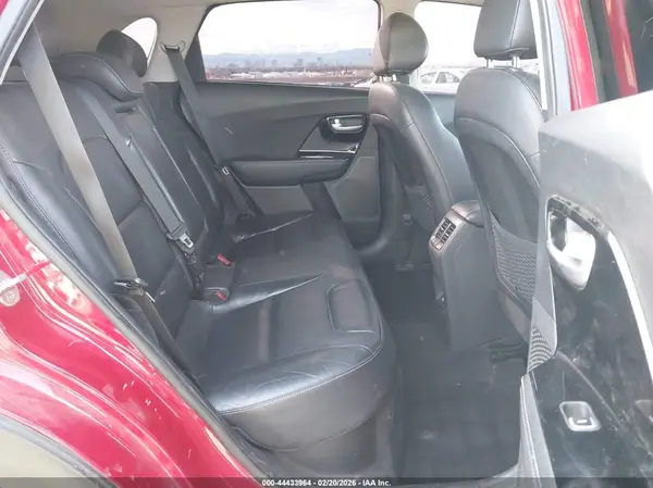 KNDCE3LC3J5174929 2018 KIA NIRO - Image 8