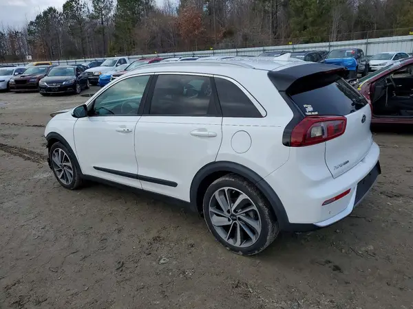 KNDCE3LC3K5216212 2019 KIA NIRO - Image 2