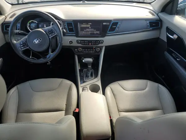 KNDCE3LC3K5223709 2019 KIA NIRO - Image 8