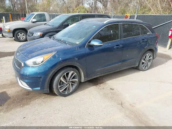 KNDCE3LC3K5224682 2019 KIA NIRO - Image 2