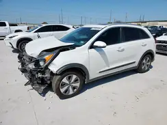 KNDCE3LC3K5243345 2019 KIA NIRO