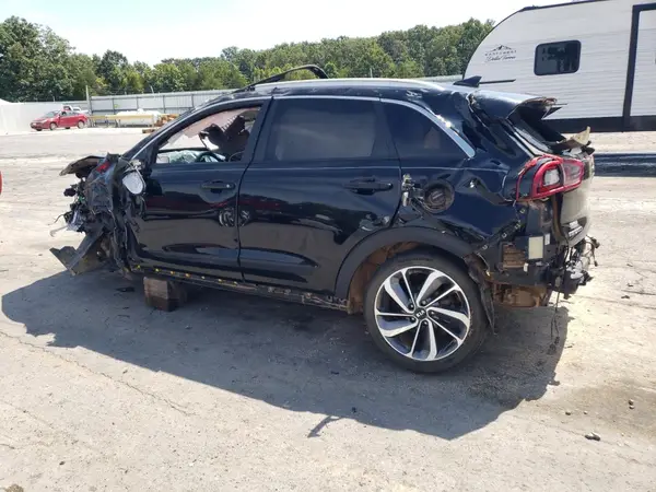 KNDCE3LC3K5258539 2019 KIA NIRO - Image 2