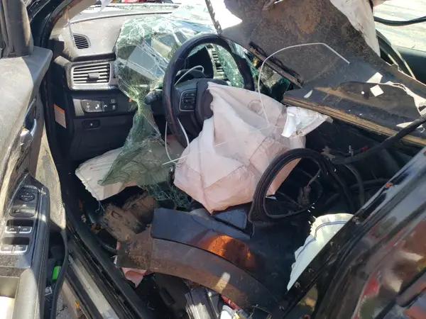 KNDCE3LC3K5258539 2019 KIA NIRO - Image 8