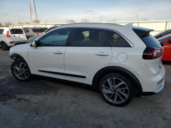 KNDCE3LC3K5303186 2019 KIA NIRO - Image 2