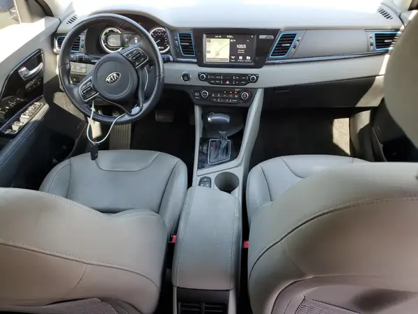 KNDCE3LC3K5322630 2019 KIA NIRO - Image 8