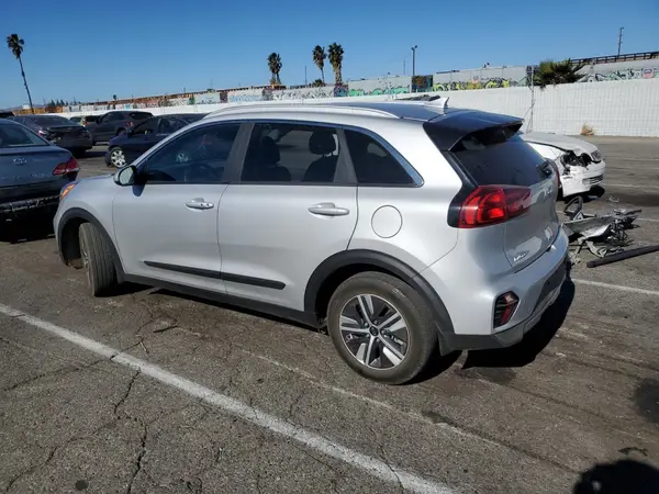 KNDCE3LC3M5472949 2021 KIA NIRO - Image 2