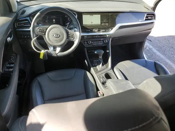 KNDCE3LC3M5472949 2021 KIA NIRO - Image 8