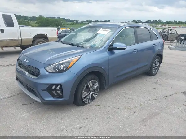 KNDCE3LC3N5495682 2022 KIA NIRO - Image 2