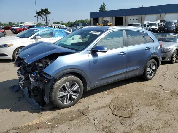 KNDCE3LC3N5539678 2022 KIA NIRO - Image 1