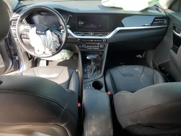 KNDCE3LC3N5539678 2022 KIA NIRO - Image 8