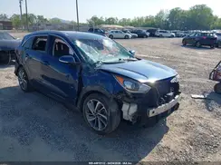KNDCE3LC4H5041025 2017 KIA NIRO