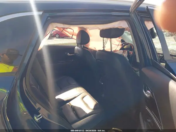 KNDCE3LC4H5041025 2017 KIA NIRO - Image 8