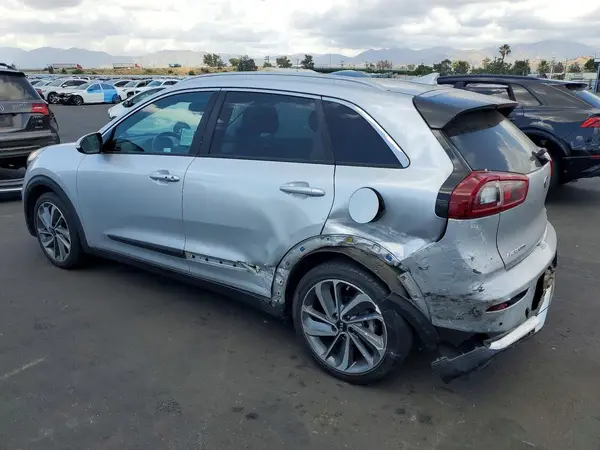 KNDCE3LC4H5043096 2017 KIA NIRO - Image 2