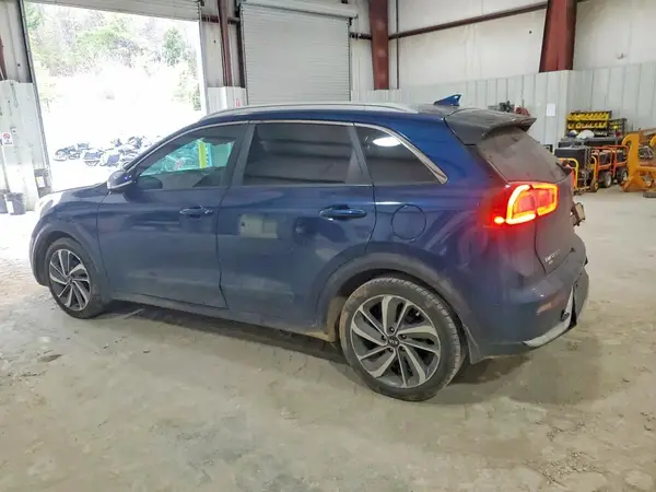 KNDCE3LC4H5043941 2017 KIA NIRO - Image 2