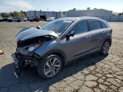 KNDCE3LC4H5047682 2017 KIA NIRO
