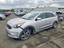 KNDCE3LC4H5051876 2017 KIA NIRO