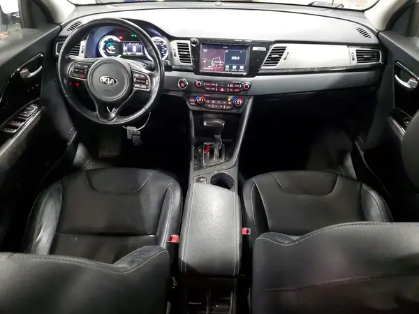 KNDCE3LC4H5051912 2017 KIA NIRO - Image 8
