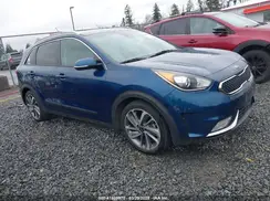 KNDCE3LC4H5054227 2017 KIA NIRO