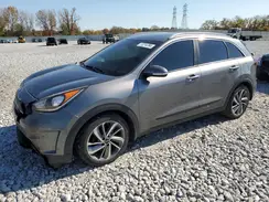 KNDCE3LC4H5060125 2017 KIA NIRO